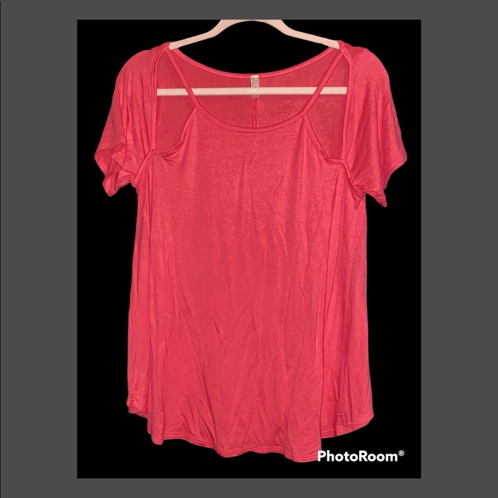 Women’s Cold Shoulder Top